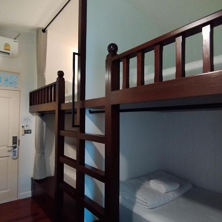 Lana Beds & Space Čiang Mai Exteriér fotografie