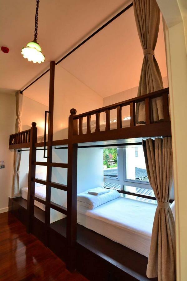 Lana Beds & Space Čiang Mai Exteriér fotografie